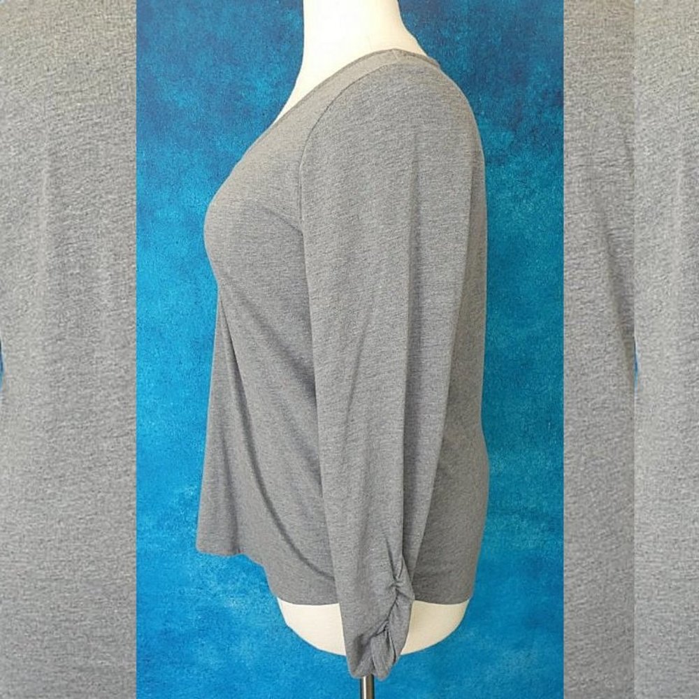 NWOT Roaman's Grey Ruched Henley Top Size 18/20 - Picture 4 of 8